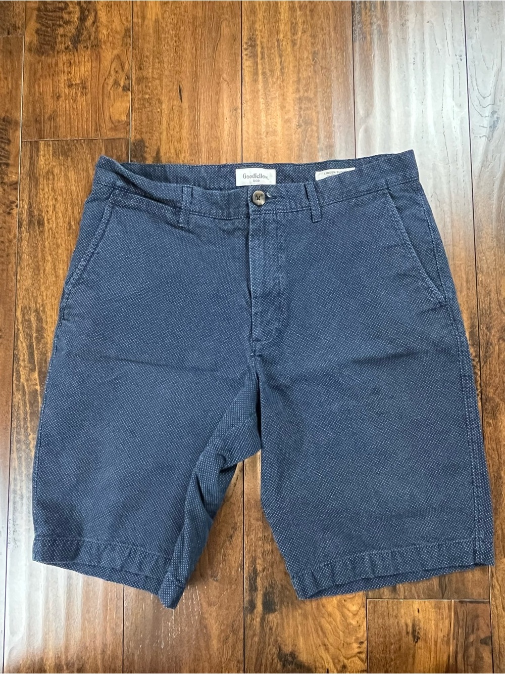 Goodfellow & Co Linden Shorts Blue Polka Dot Flat Front Casual Men’s Size 32.